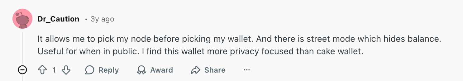 This picture shows positive review about Monerujo wallet. The user is satisfied with ability to pick the node