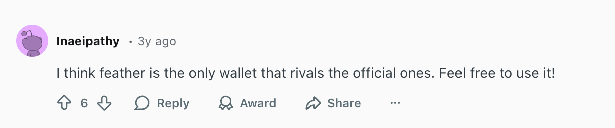 This review claims that the Feather wallet is the only one which can compare to the official wallets